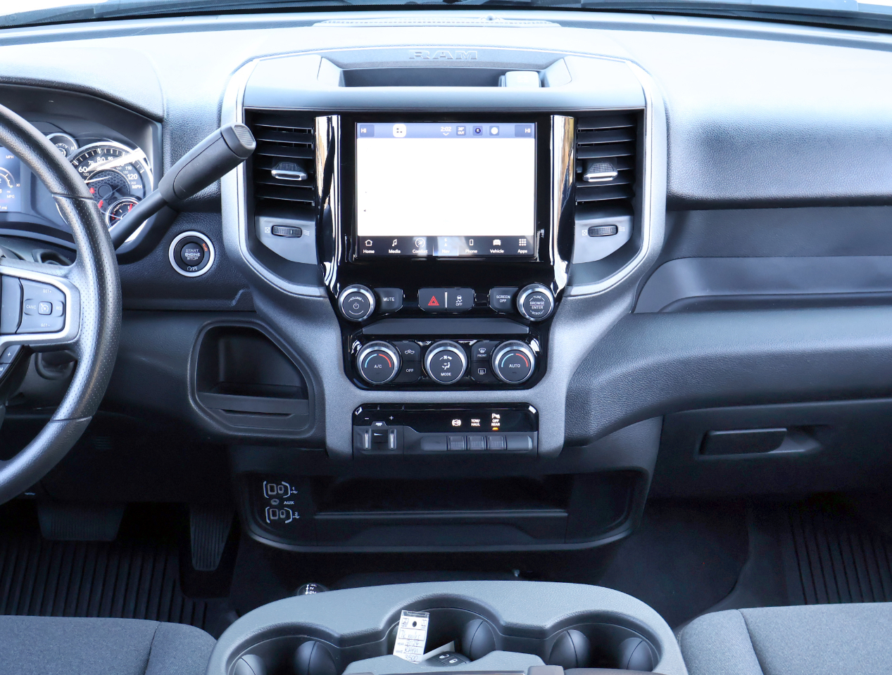 RAM 3500 Tradesman Crew Cab 4WD DRW 2024