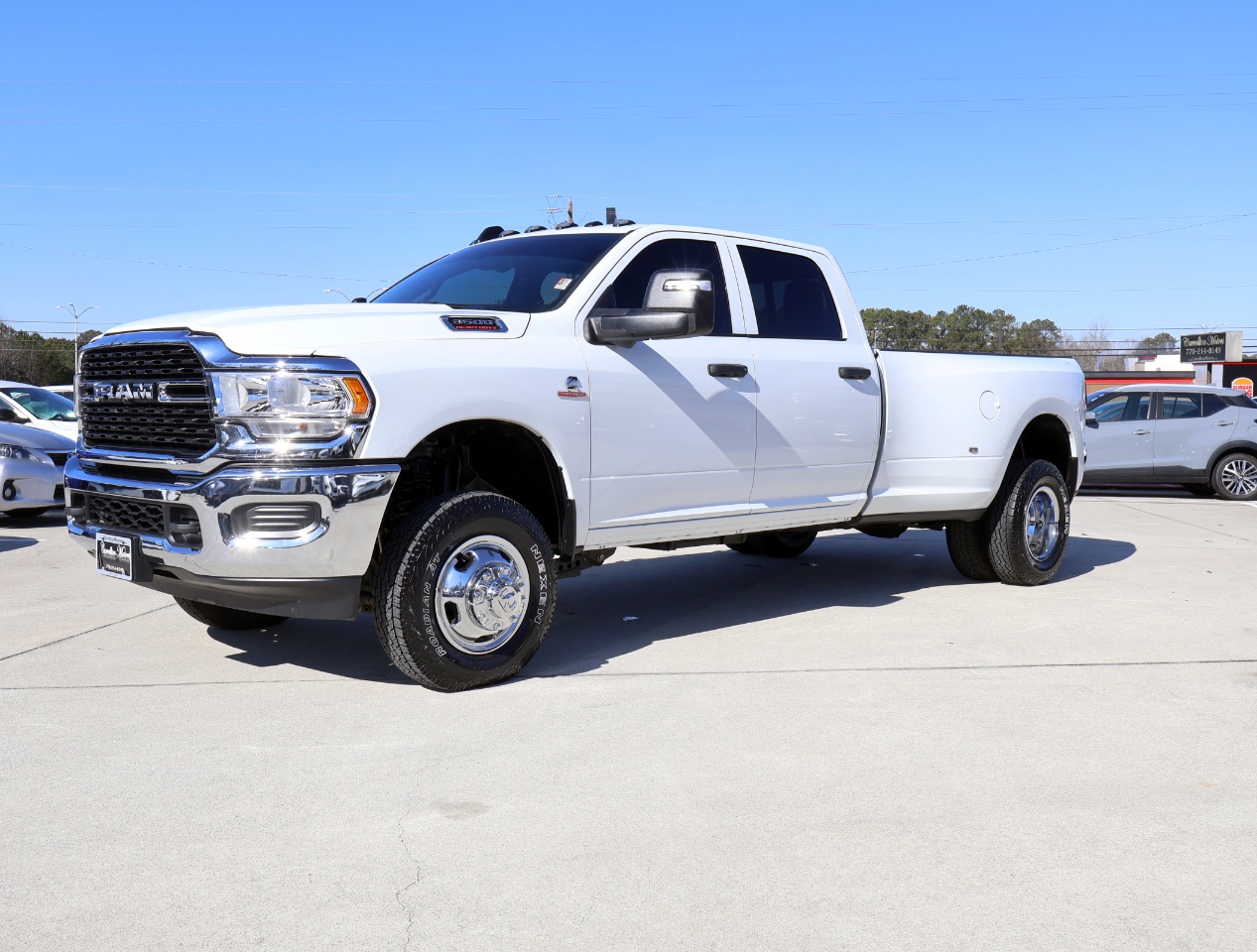 RAM 3500 Tradesman Crew Cab 4WD DRW 2024