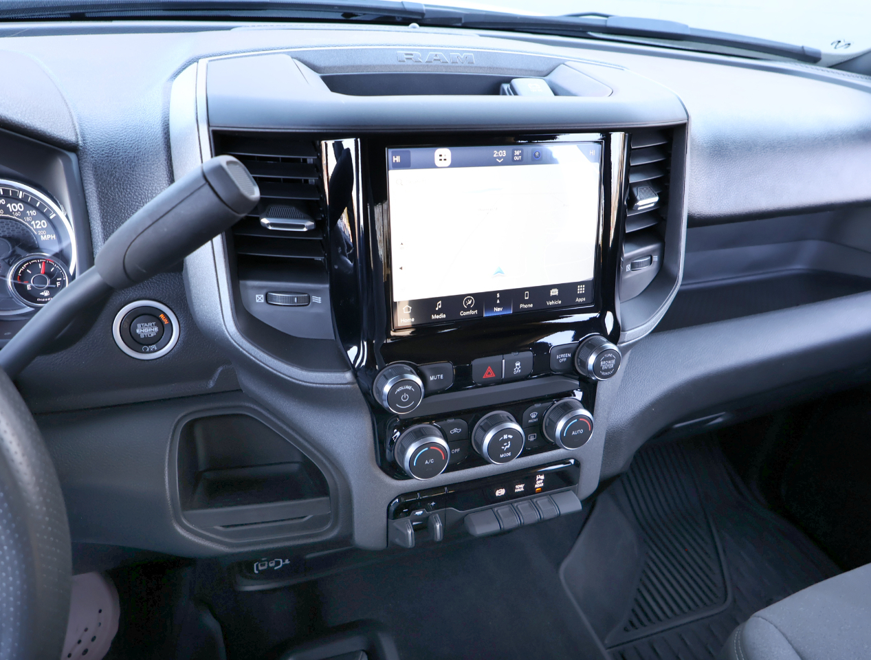 RAM 3500 Tradesman Crew Cab 4WD DRW 2024