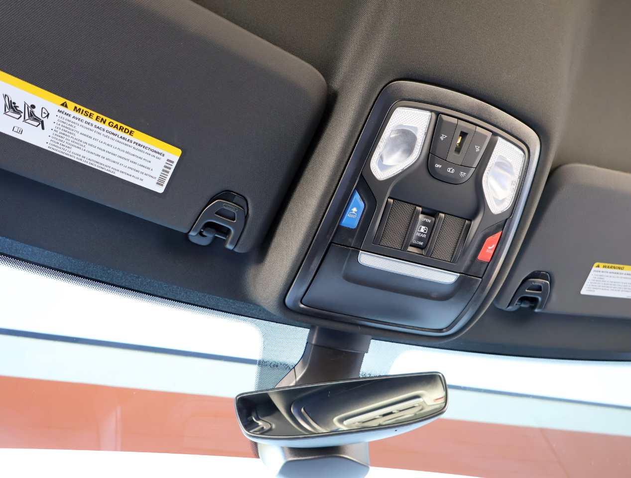 RAM 3500 Tradesman Crew Cab 4WD DRW 2024