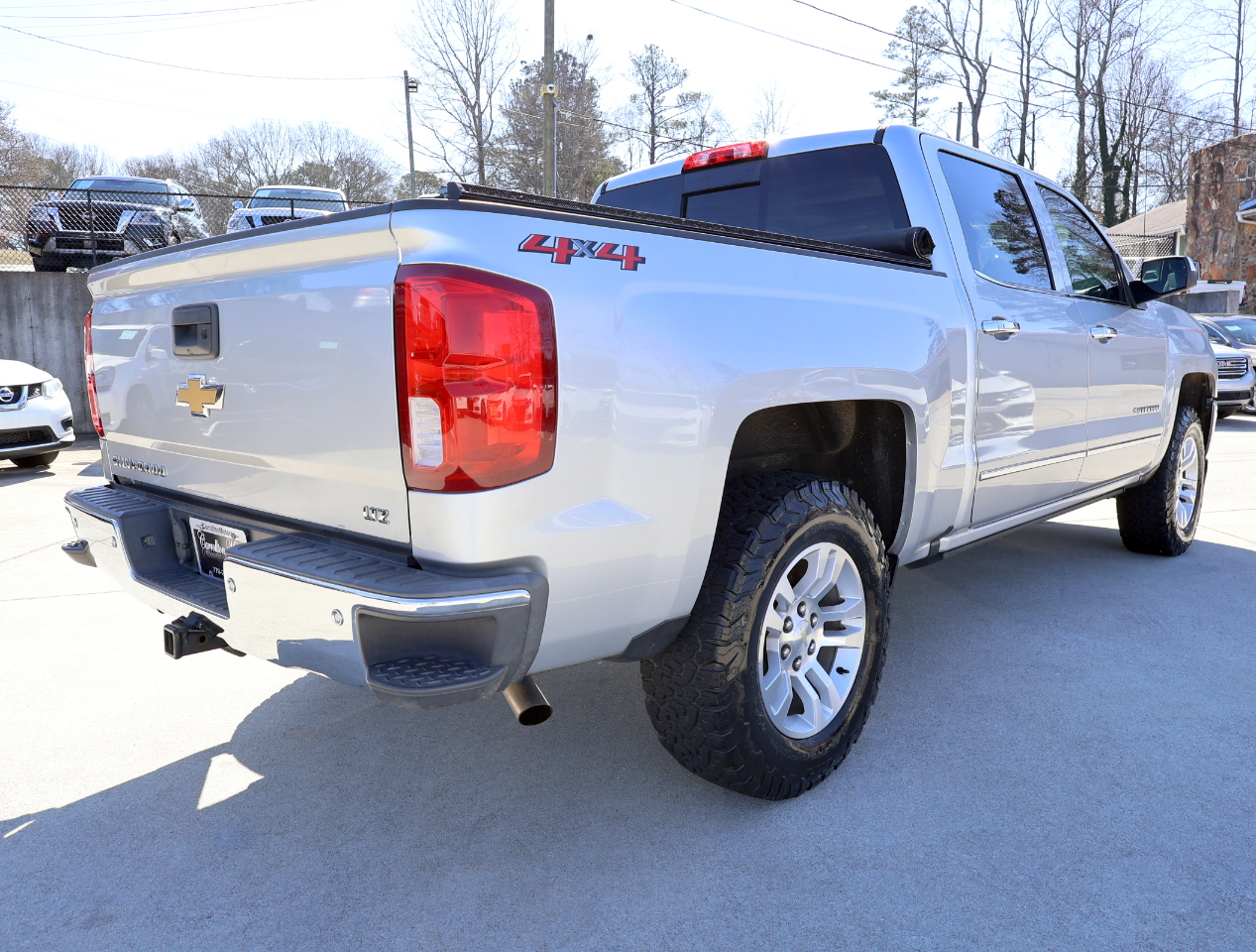 Chevrolet Silverado 1500 LTZ Crew Cab 4WD 2018