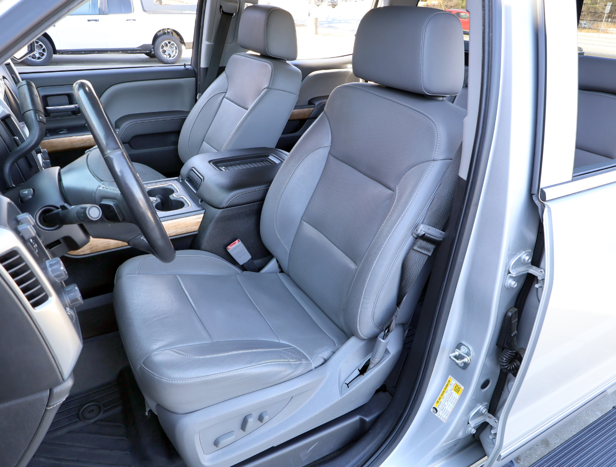 Chevrolet Silverado 1500 LTZ Crew Cab 4WD 2018