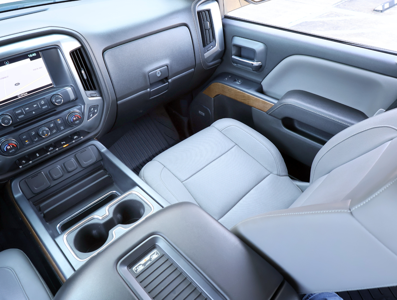 Chevrolet Silverado 1500 LTZ Crew Cab 4WD 2018