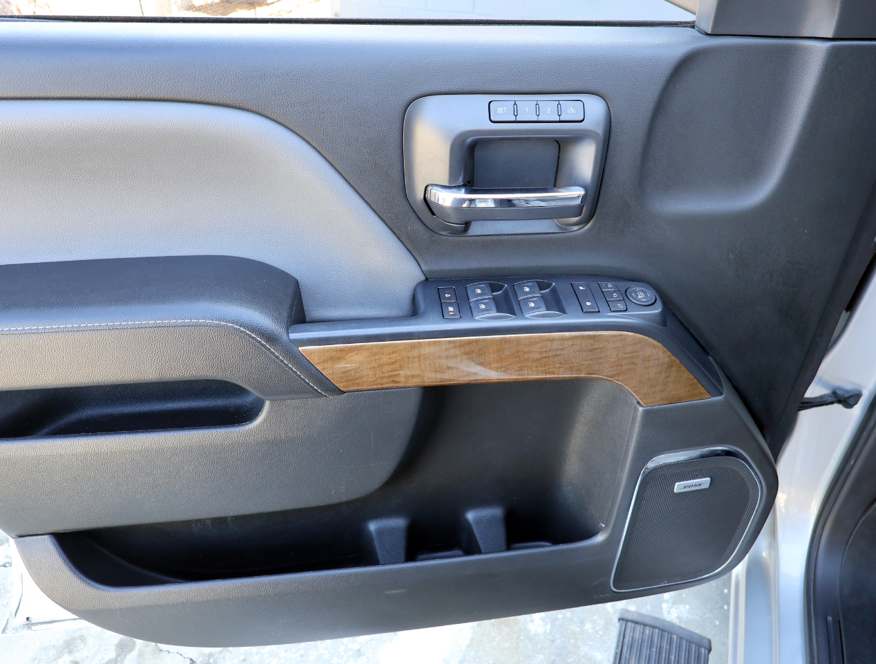 Chevrolet Silverado 1500 LTZ Crew Cab 4WD 2018