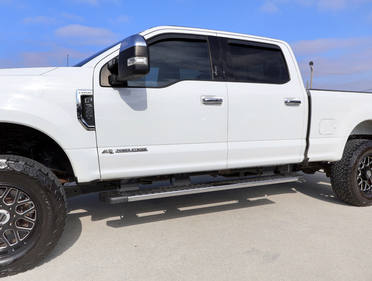 Ford F-350 SD Lariat Crew Cab 4WD 2019