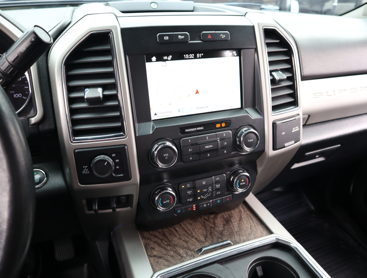 Ford F-350 SD Lariat Crew Cab 4WD 2019