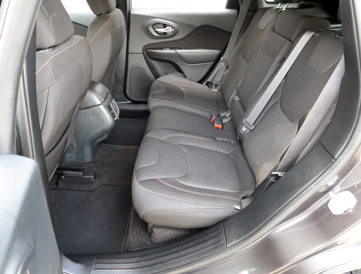 Jeep Cherokee Latitude FWD 2016