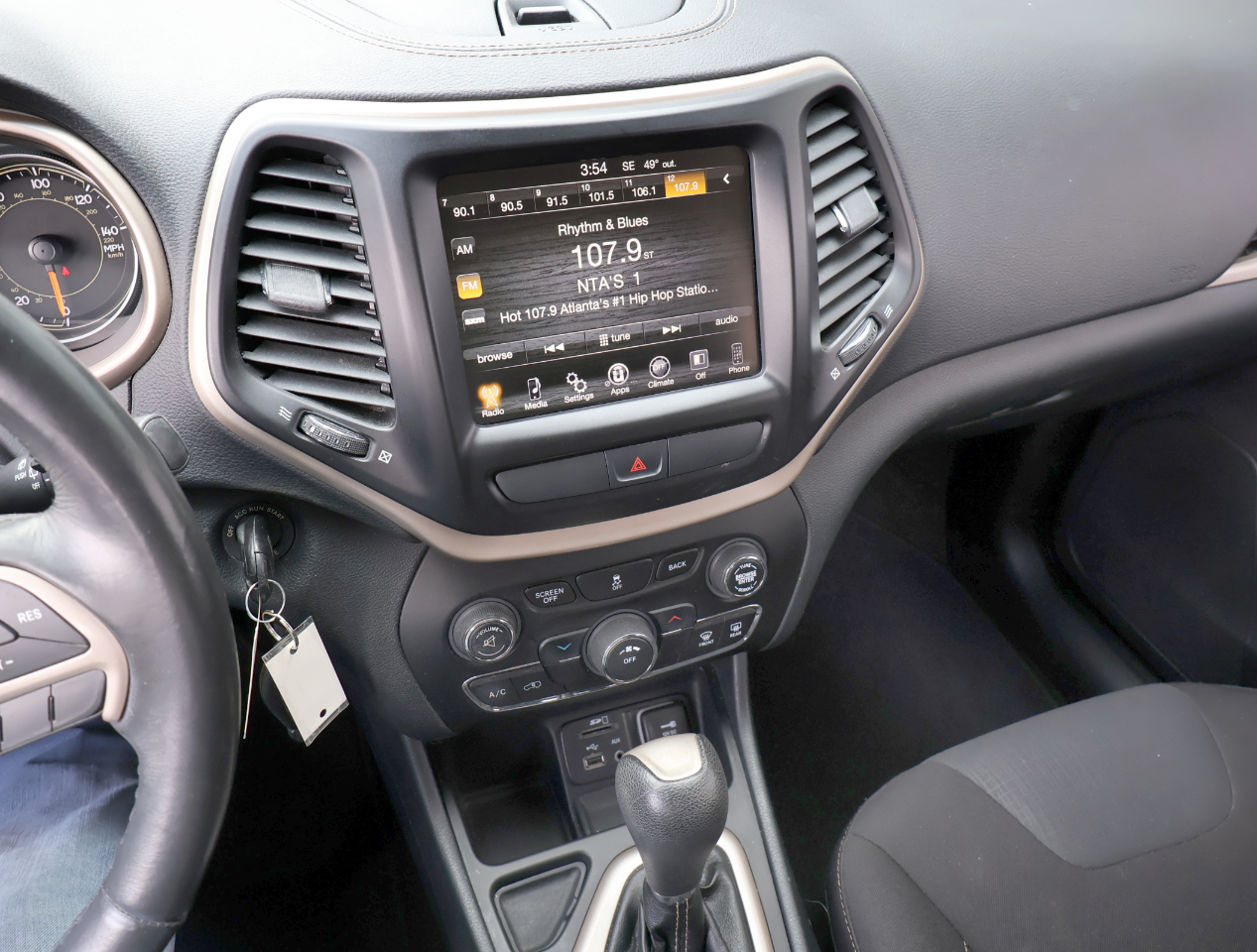 Jeep Cherokee Latitude FWD 2016