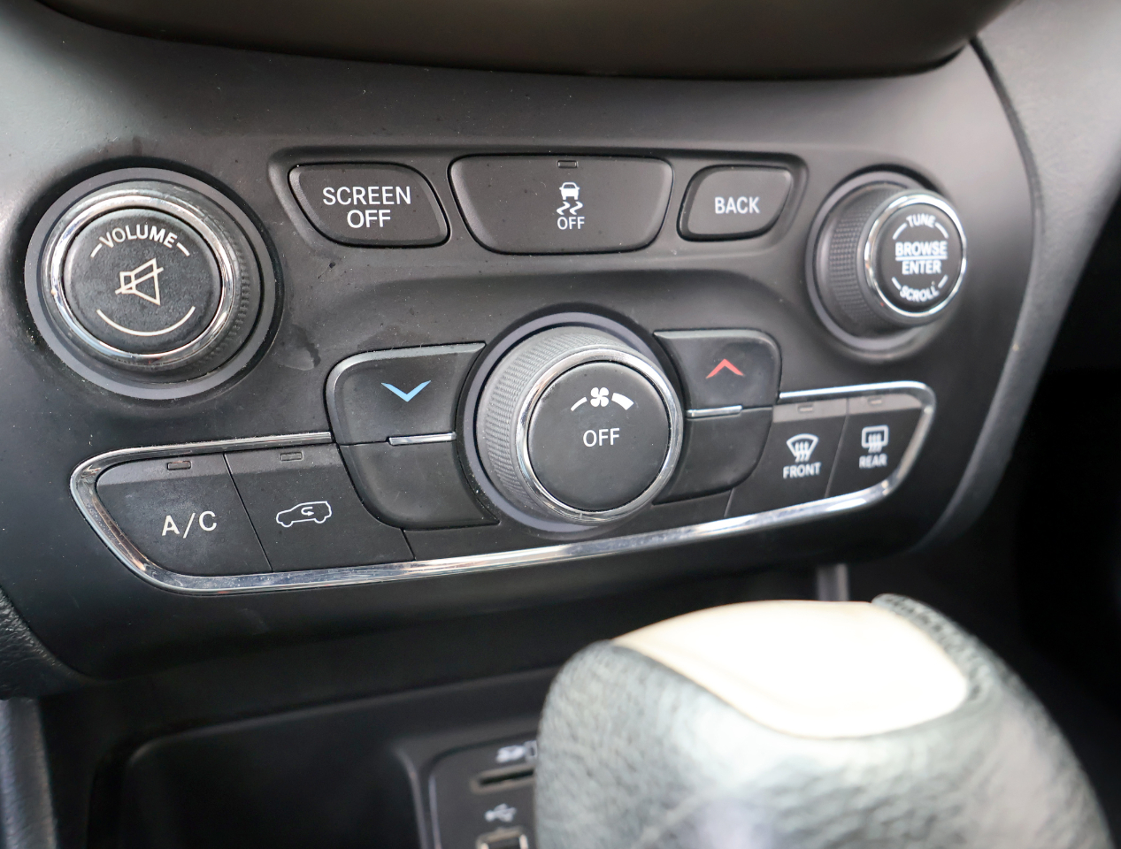 Jeep Cherokee Latitude FWD 2016