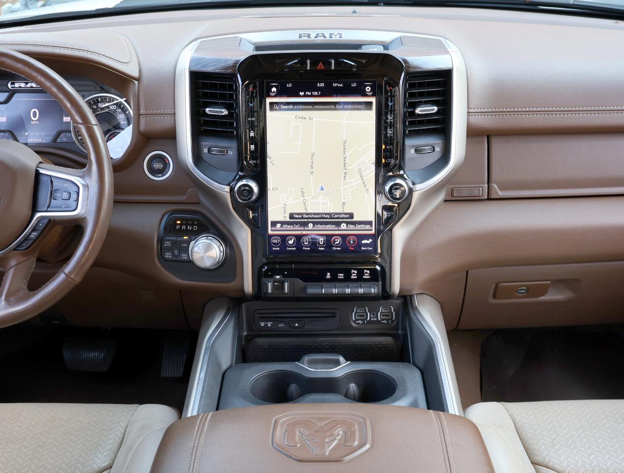 RAM 1500 Laramie Crew Cab SWB 4WD 2019