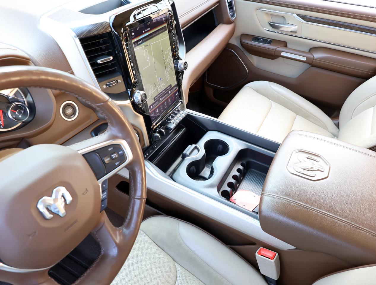 RAM 1500 Laramie Crew Cab SWB 4WD 2019