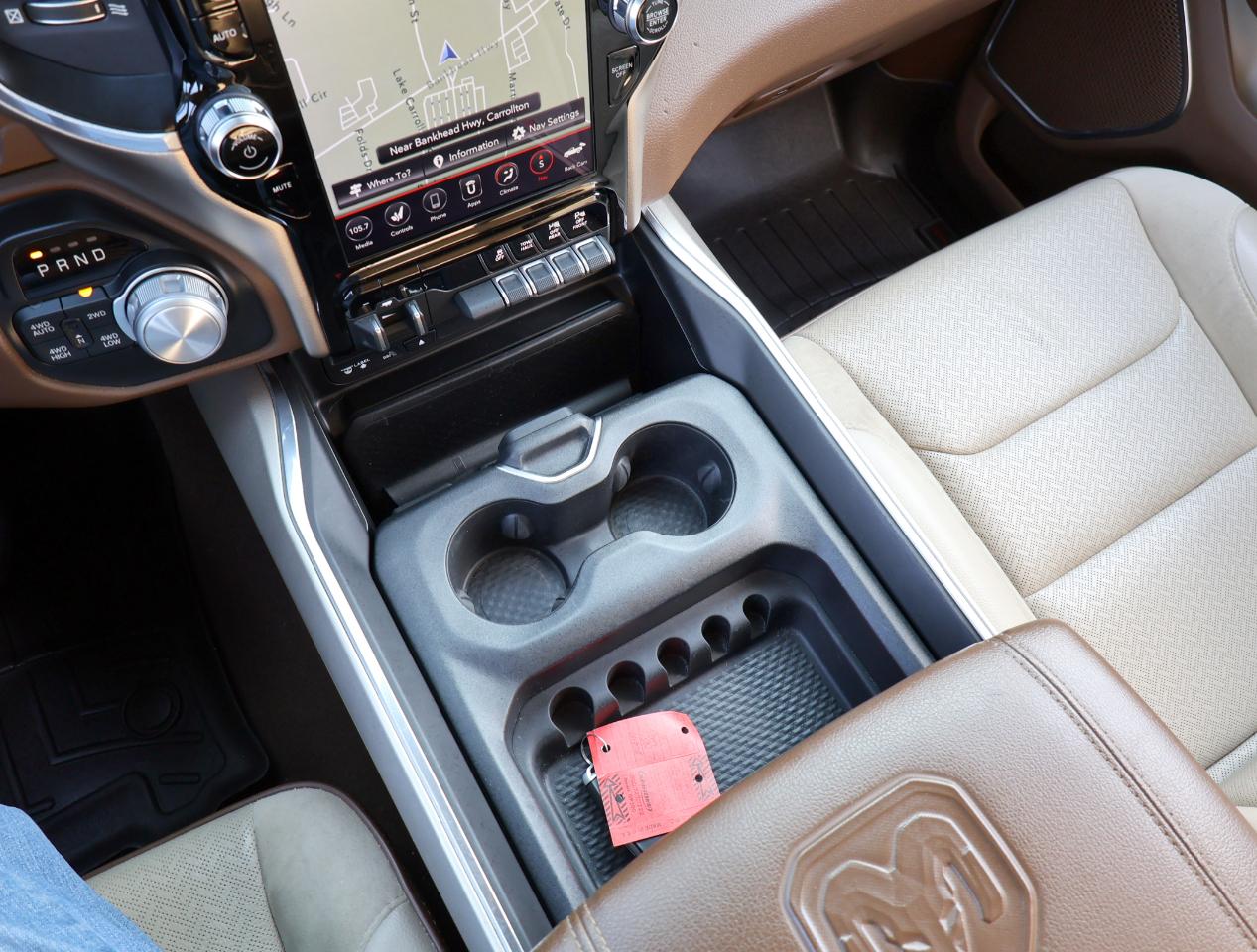 RAM 1500 Laramie Crew Cab SWB 4WD 2019