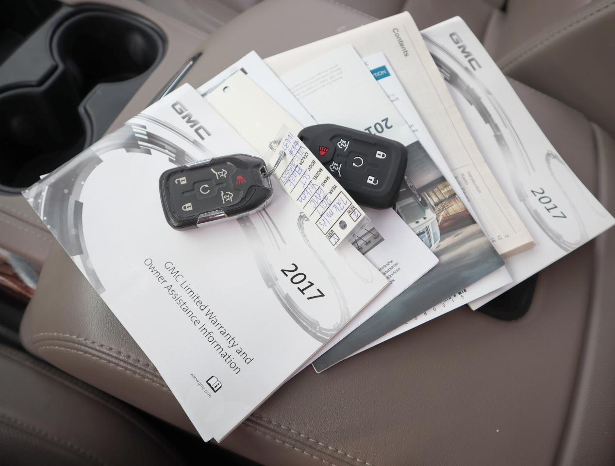 GMC Yukon SLT 2WD 2017