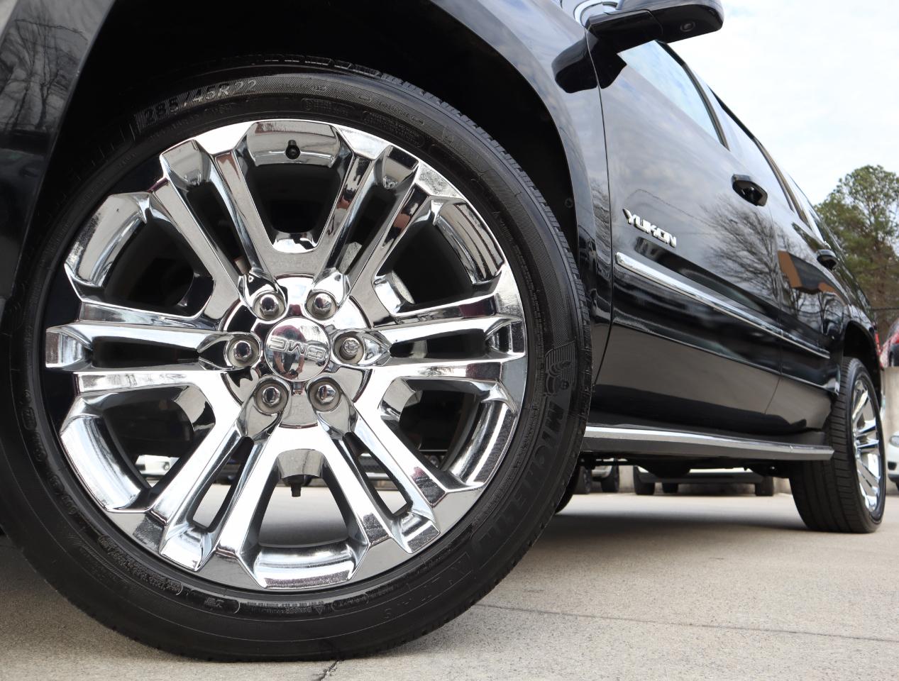 GMC Yukon SLT 2WD 2017