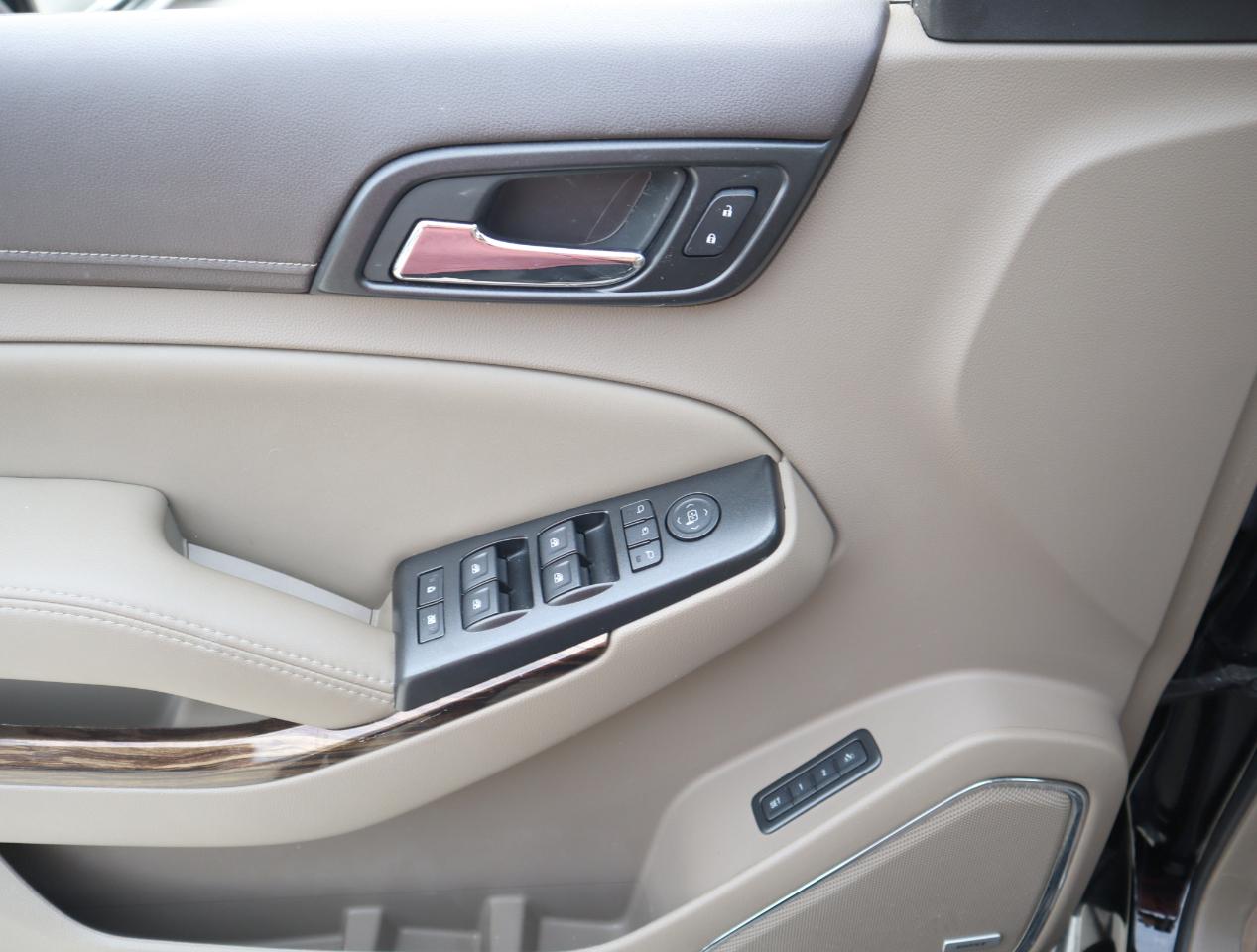 GMC Yukon SLT 2WD 2017