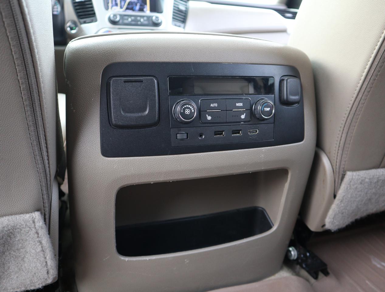 GMC Yukon SLT 2WD 2017