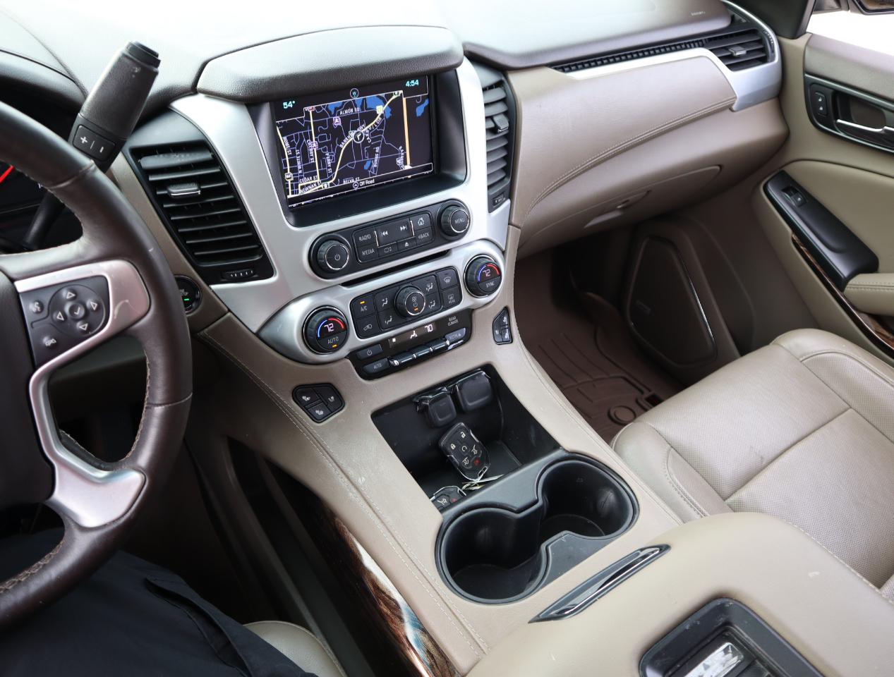 GMC Yukon SLT 2WD 2017