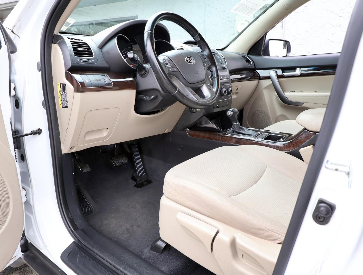 Kia Sorento LX 2WD 2015