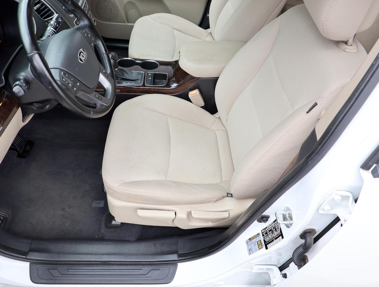 Kia Sorento LX 2WD 2015