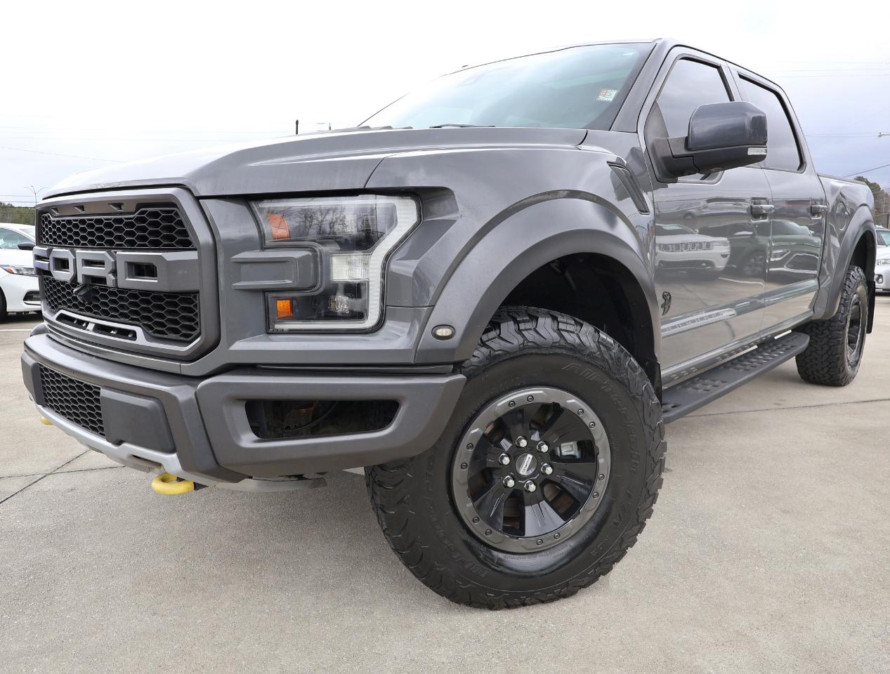 Ford F-150 Raptor SuperCrew 4WD 2018