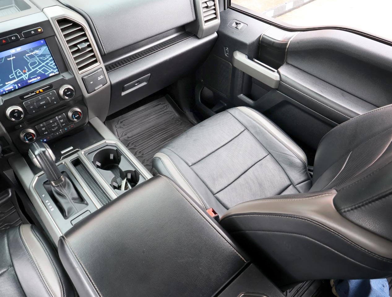 Ford F-150 Raptor SuperCrew 4WD 2018