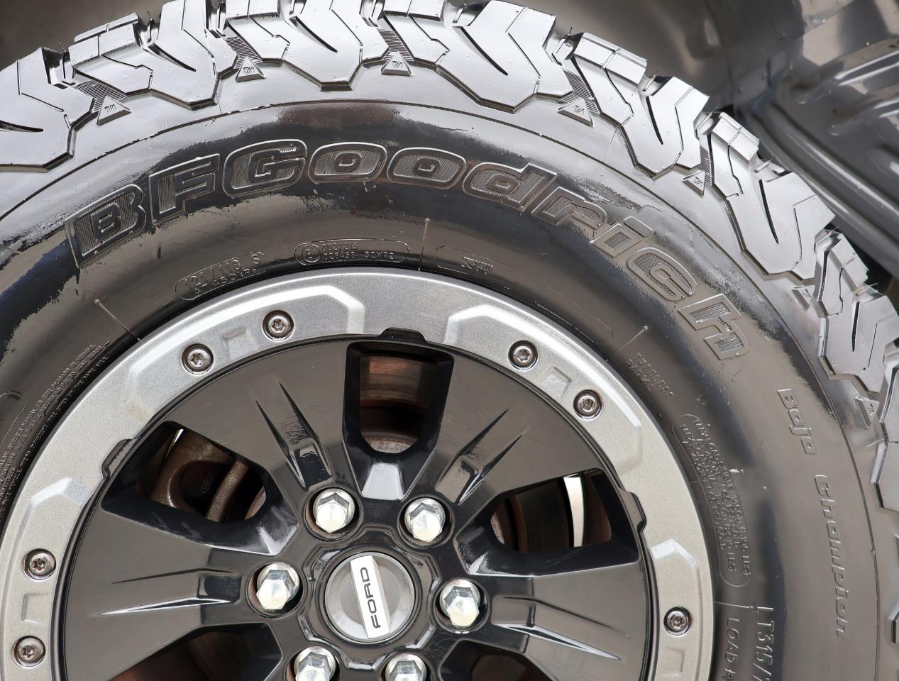 Ford F-150 Raptor SuperCrew 4WD 2018