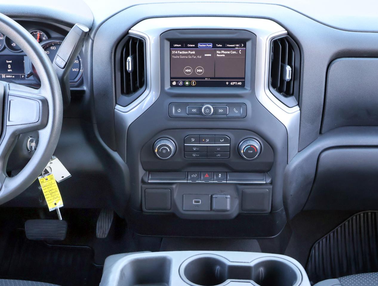 Chevrolet Silverado 1500 Custom Double Cab 4WD 2020