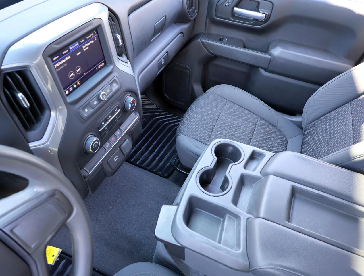 Chevrolet Silverado 1500 Custom Double Cab 4WD 2020