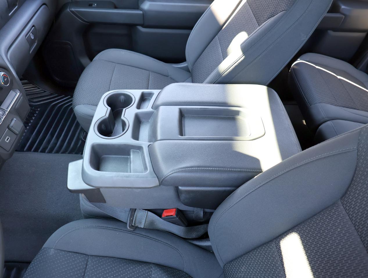 Chevrolet Silverado 1500 Custom Double Cab 4WD 2020