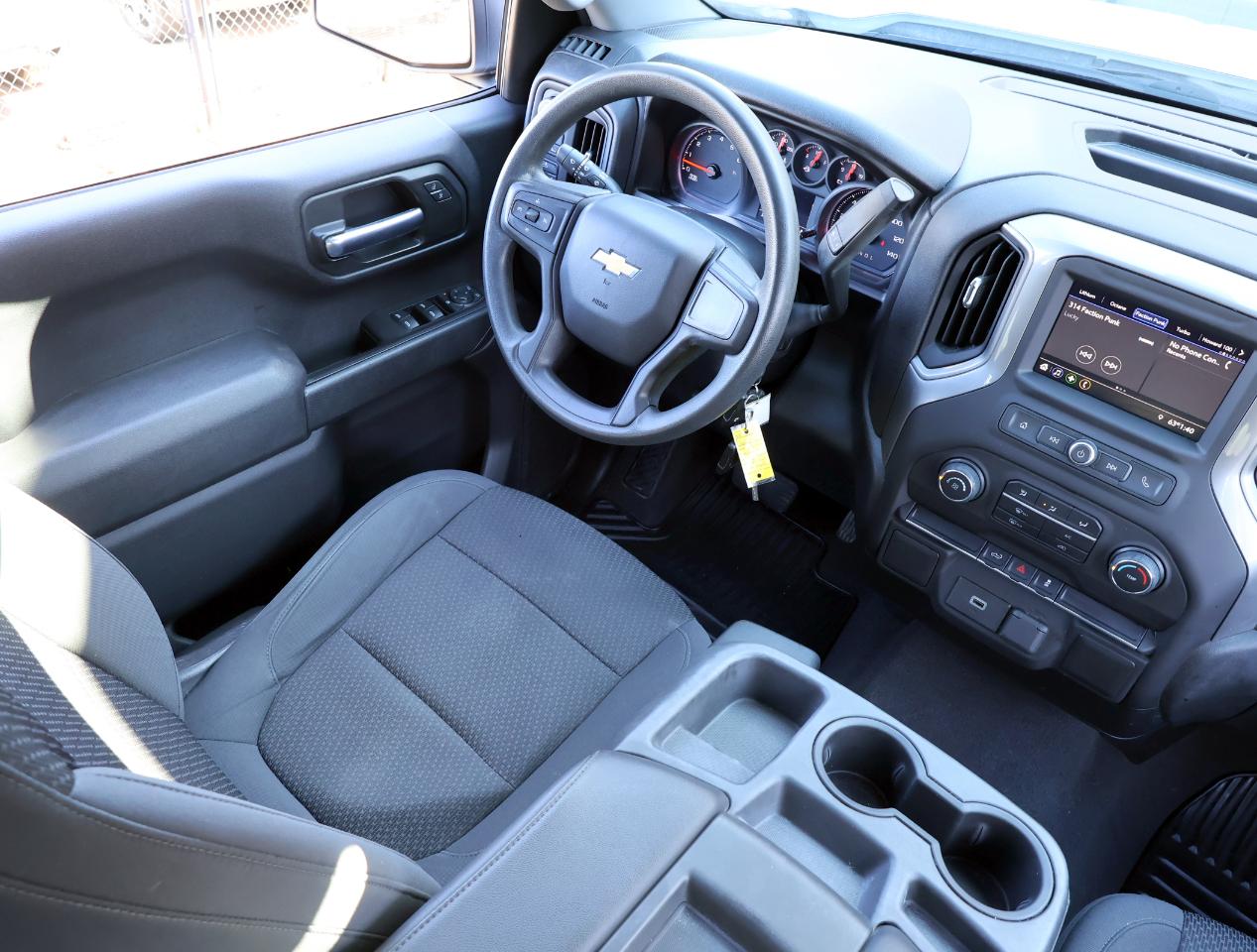 Chevrolet Silverado 1500 Custom Double Cab 4WD 2020