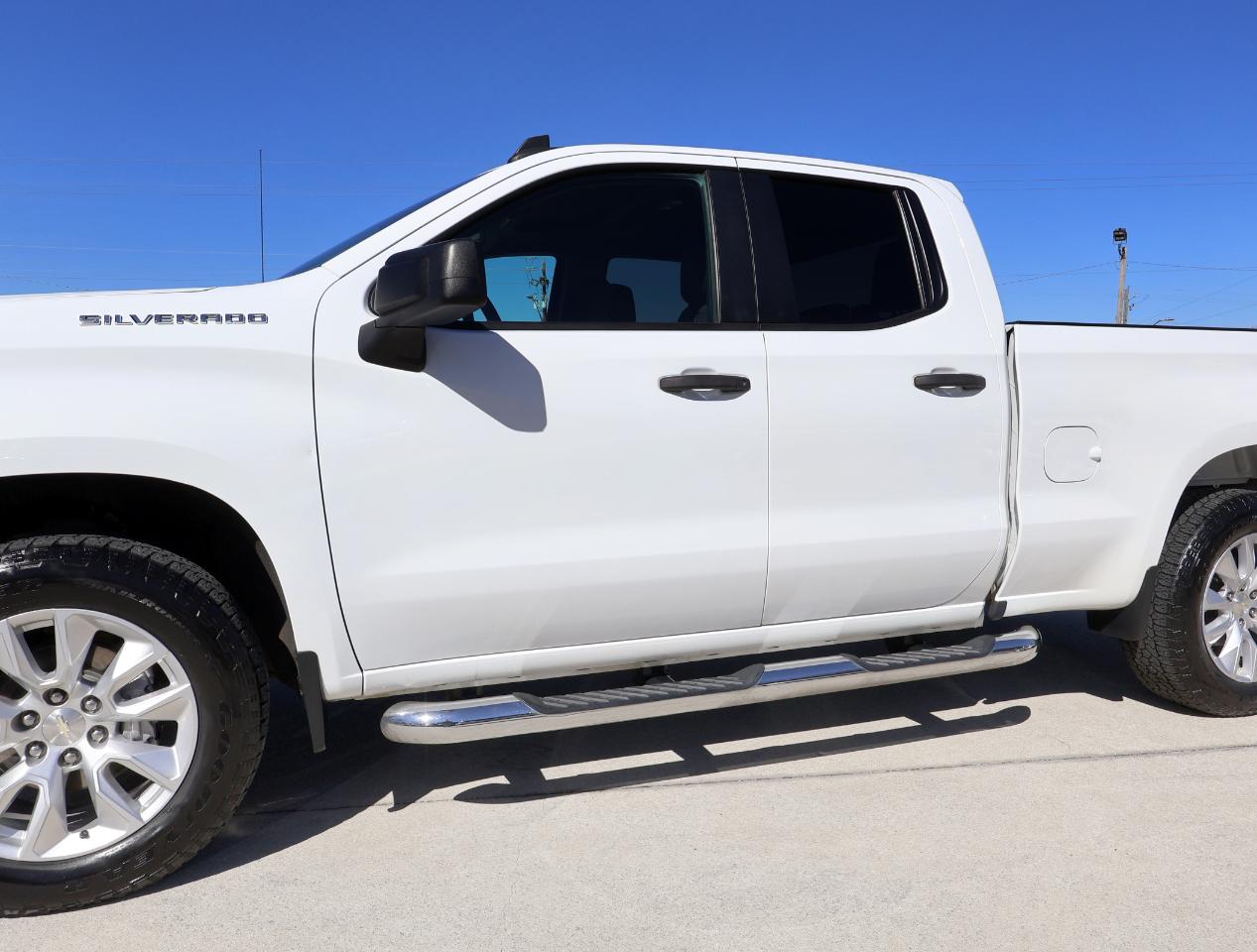 Chevrolet Silverado 1500 Custom Double Cab 4WD 2020