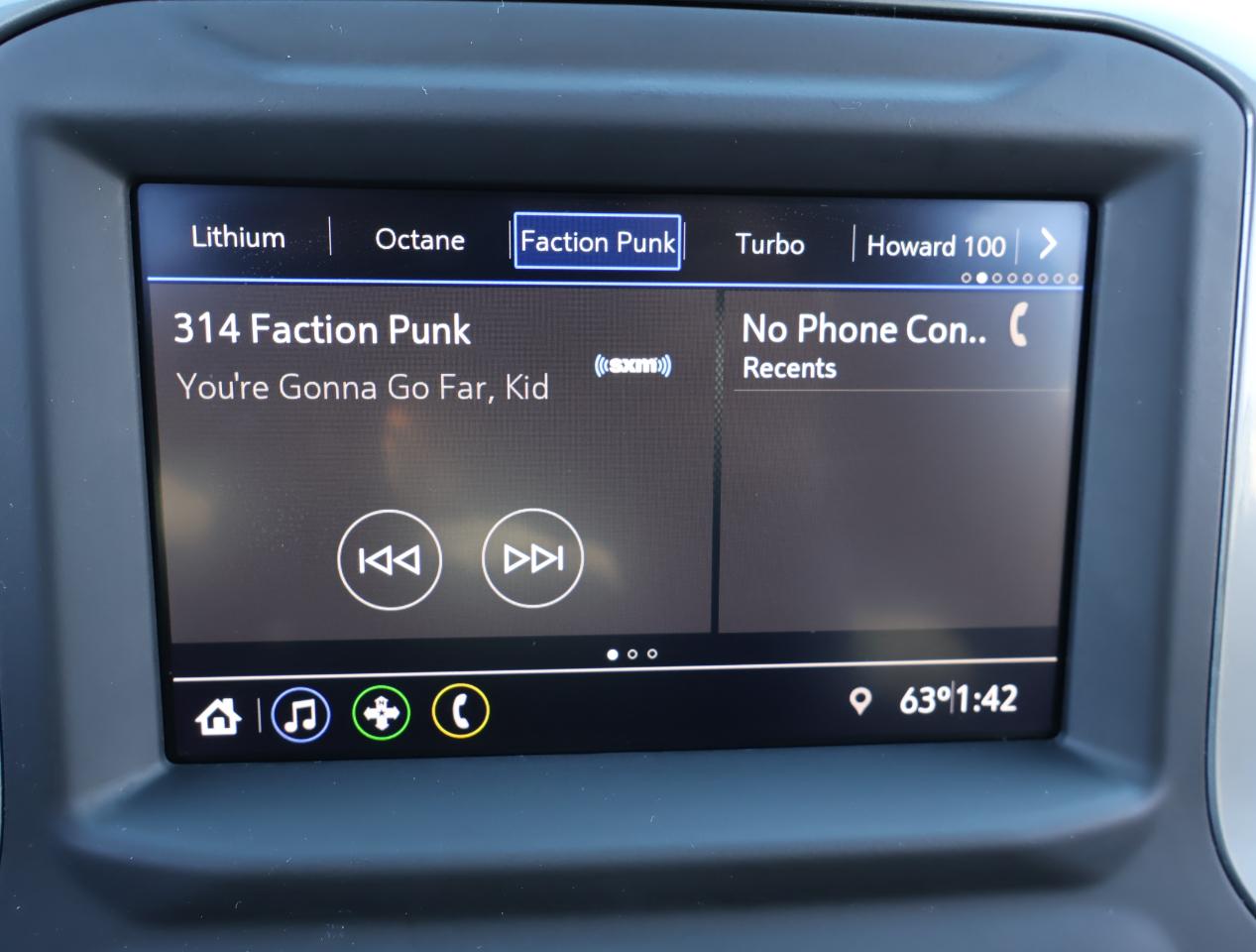 Chevrolet Silverado 1500 Custom Double Cab 4WD 2020