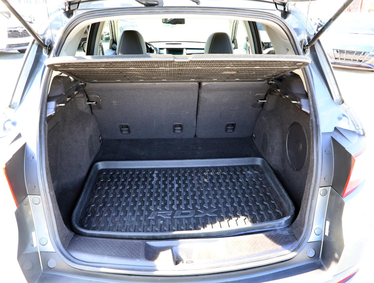 Acura RDX 5-Spd AT SH-AWD with Technology Package 2011