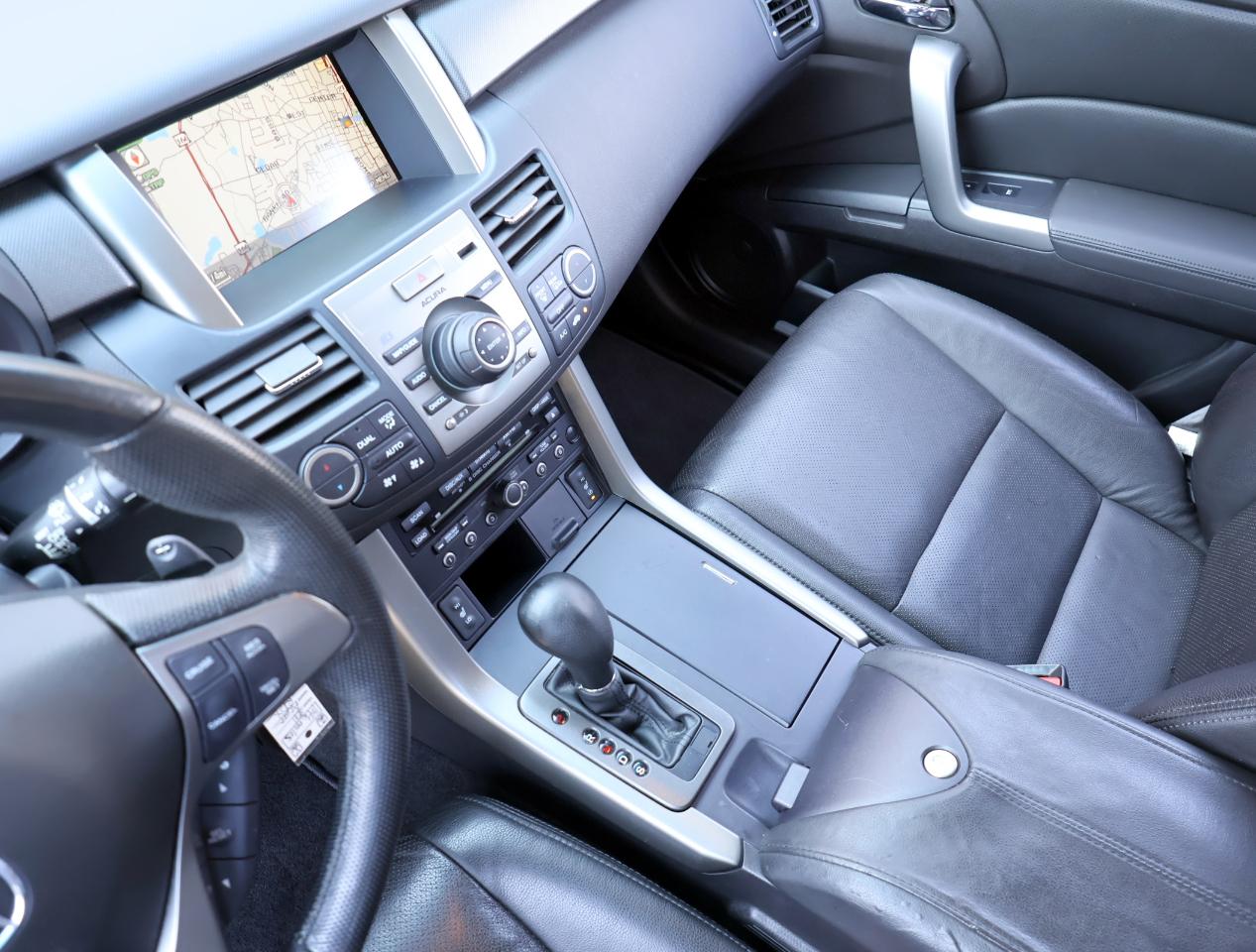 Acura RDX 5-Spd AT SH-AWD with Technology Package 2011