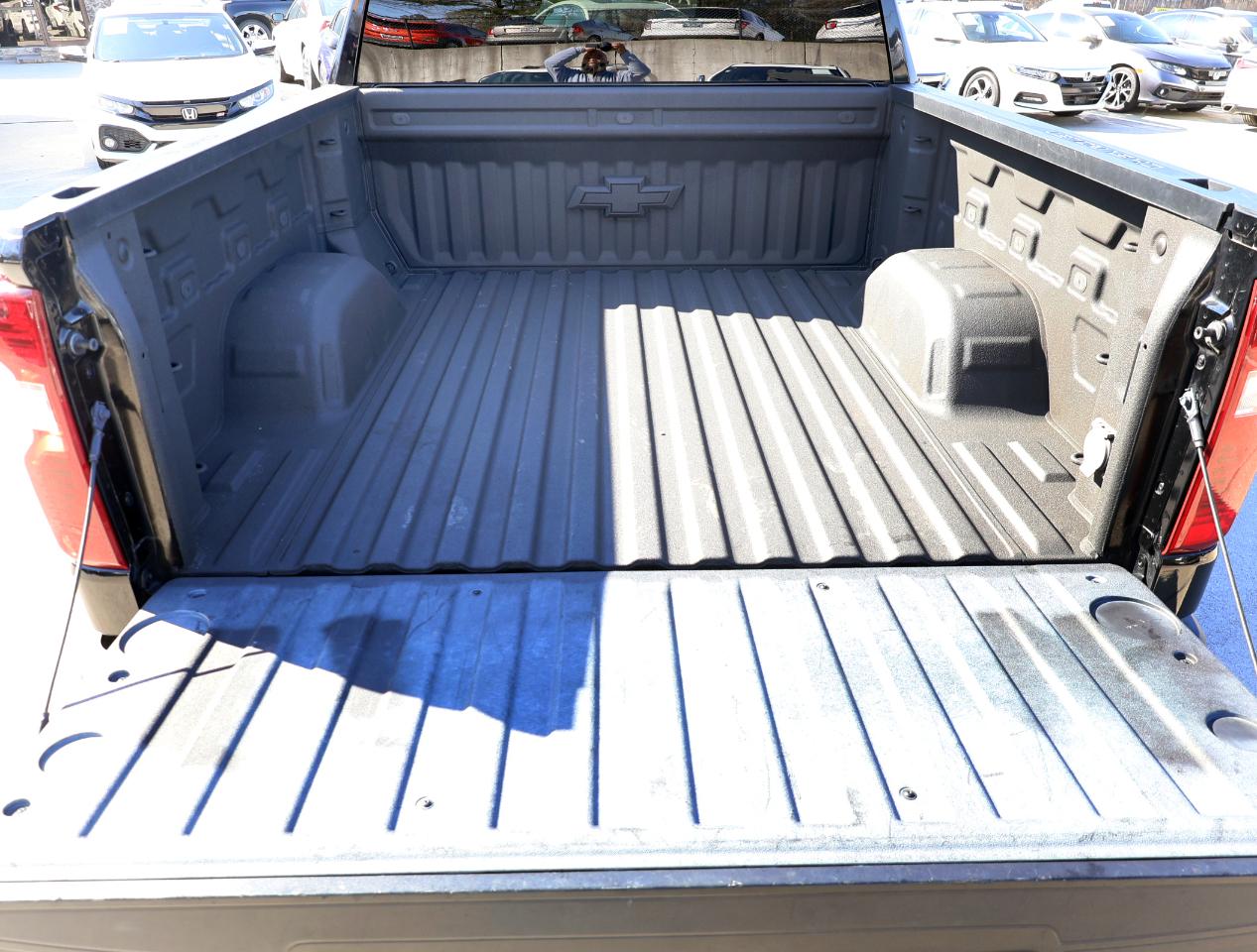 Chevrolet Silverado 1500 Custom Crew Cab 4WD 2022