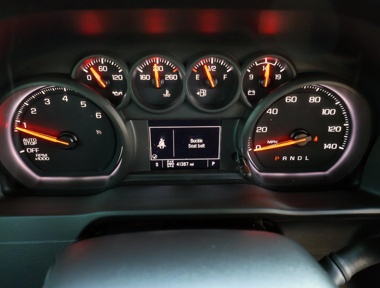 Chevrolet Silverado 1500 Custom Crew Cab 4WD 2022