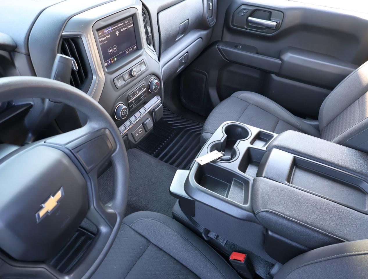 Chevrolet Silverado 1500 Custom Crew Cab 4WD 2022