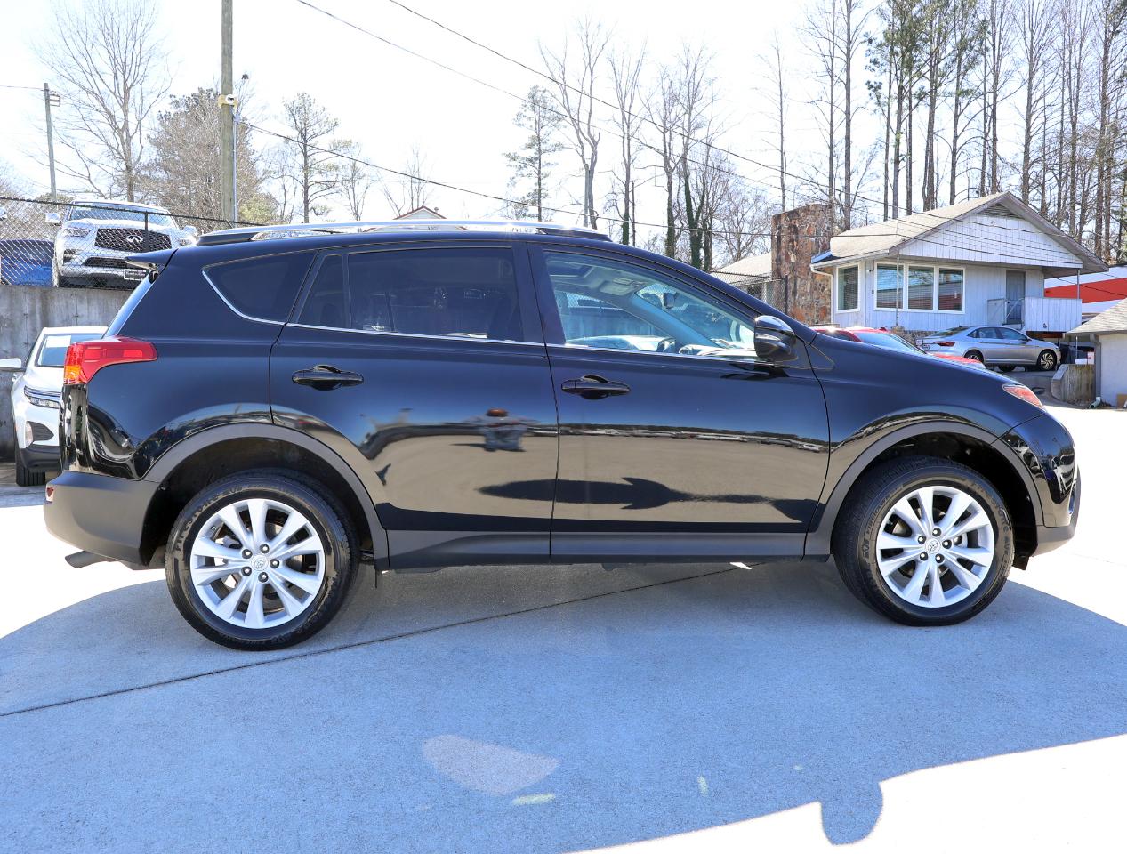 Toyota RAV4 Limited FWD 2014