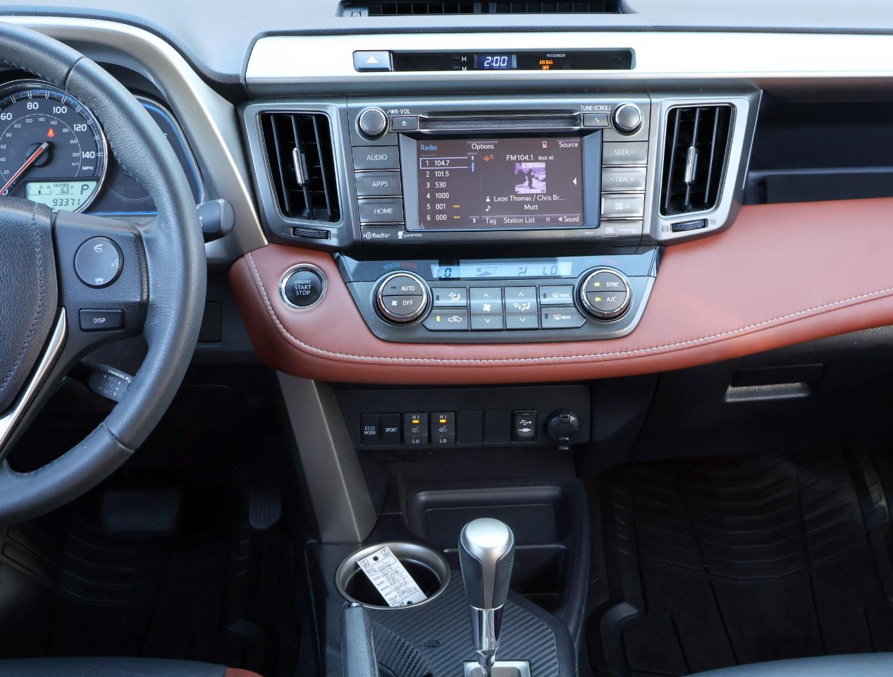 Toyota RAV4 Limited FWD 2014