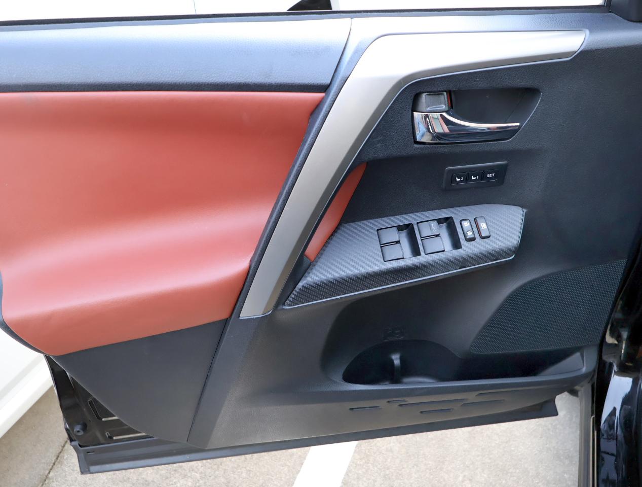 Toyota RAV4 Limited FWD 2014