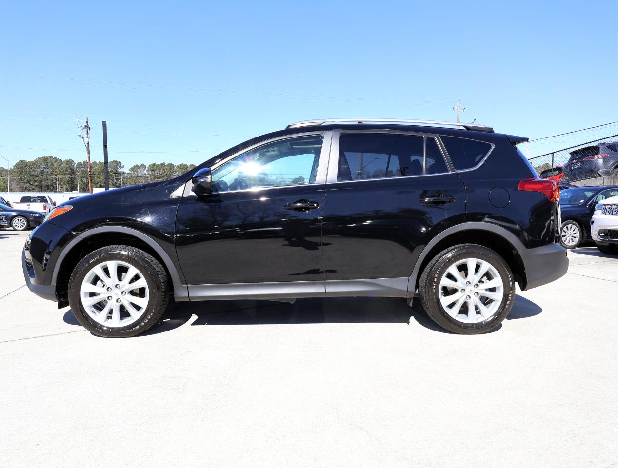 Toyota RAV4 Limited FWD 2014