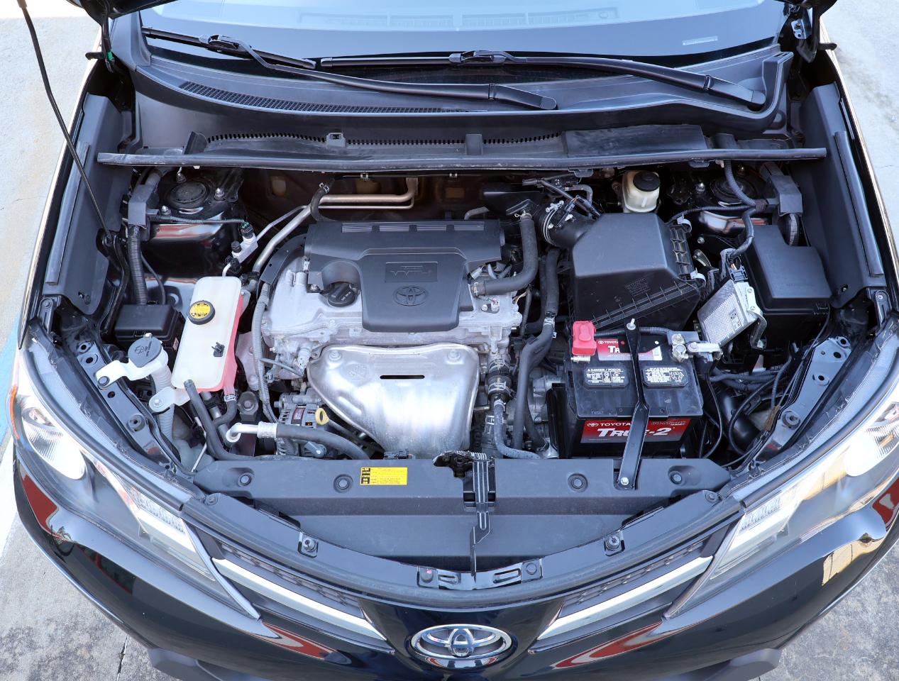 Toyota RAV4 Limited FWD 2014