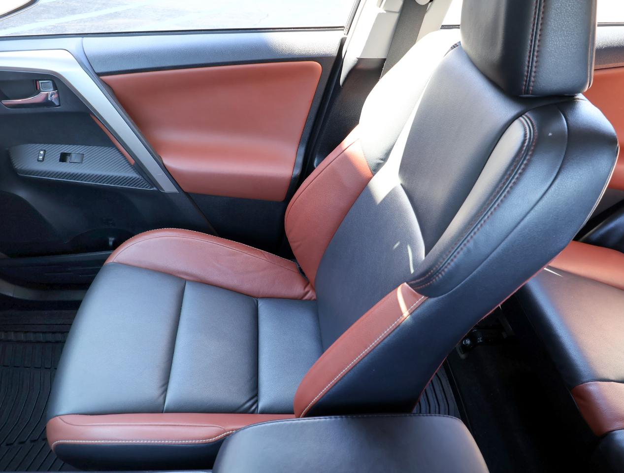 Toyota RAV4 Limited FWD 2014