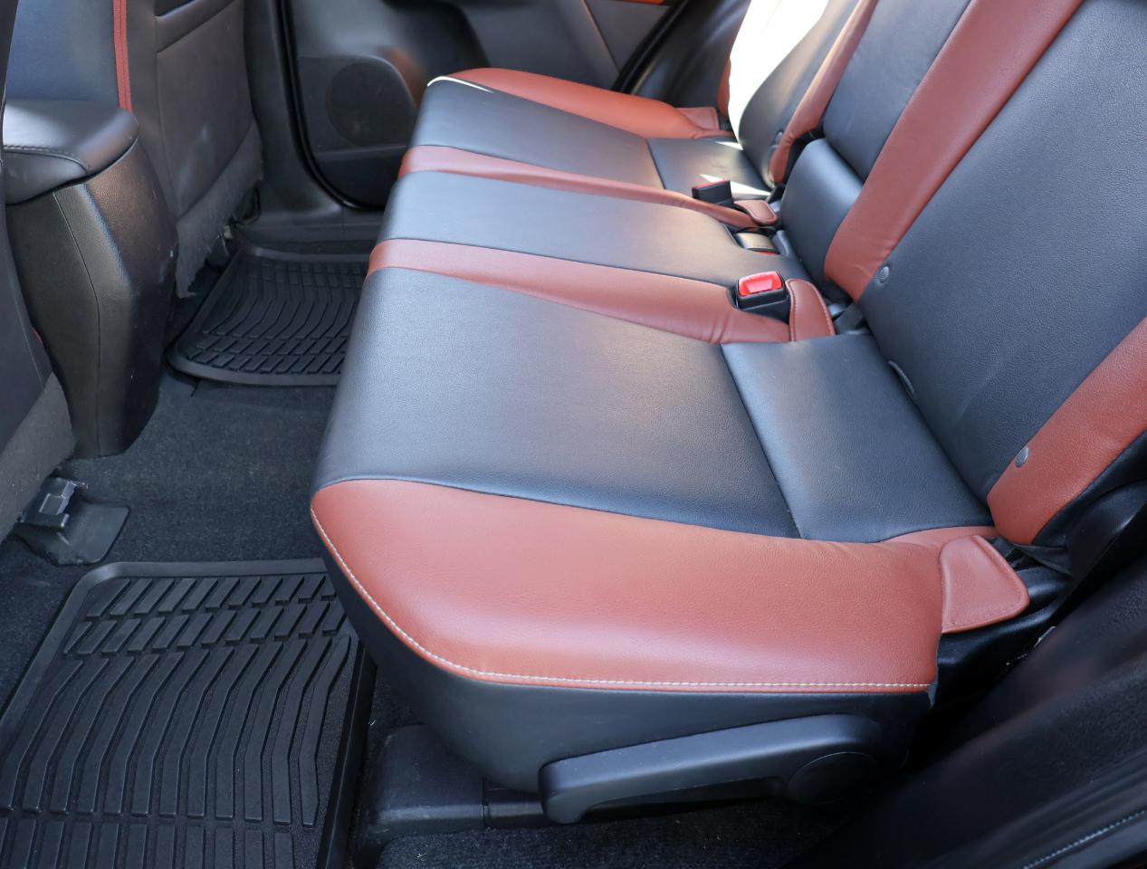 Toyota RAV4 Limited FWD 2014