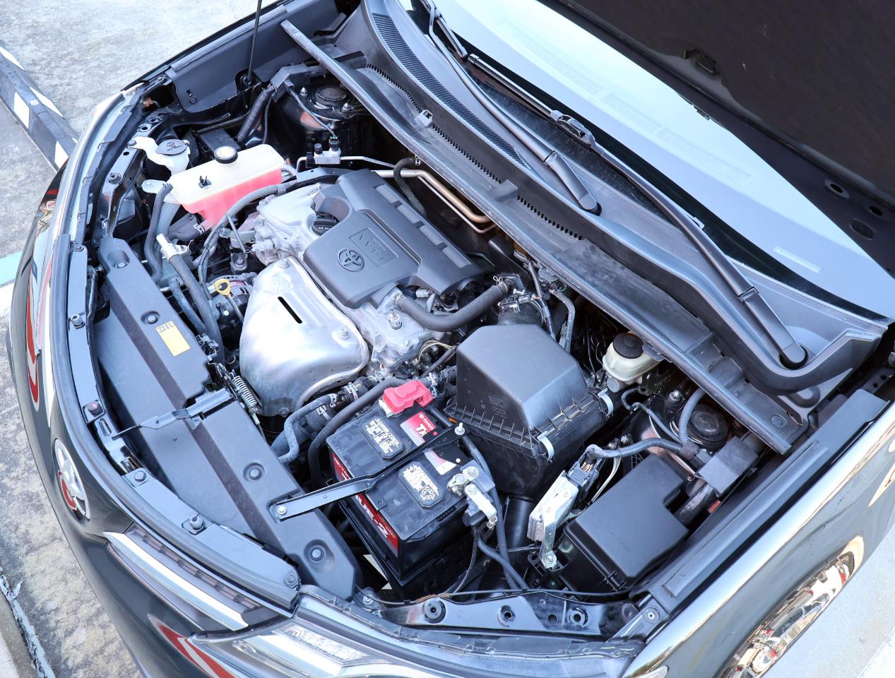 Toyota RAV4 Limited FWD 2014