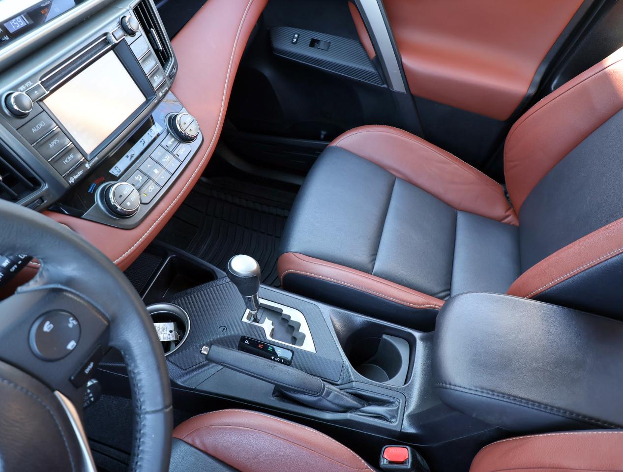 Toyota RAV4 Limited FWD 2014