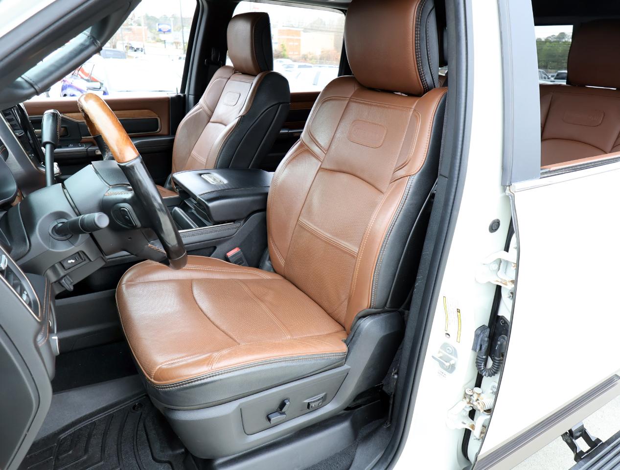 RAM 2500 Longhorn Mega Cab 4WD 2020