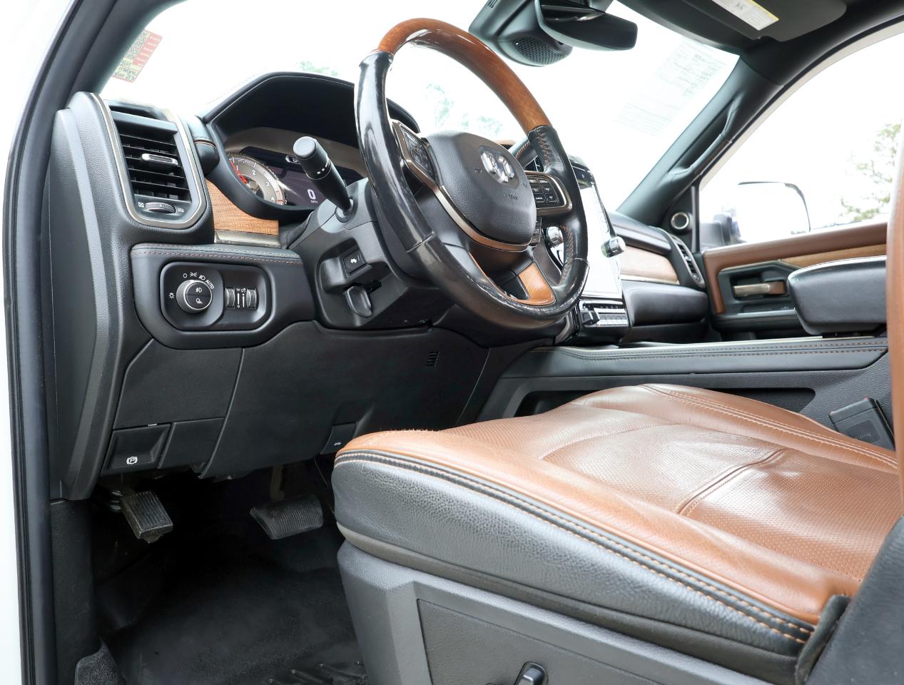 RAM 2500 Longhorn Mega Cab 4WD 2020