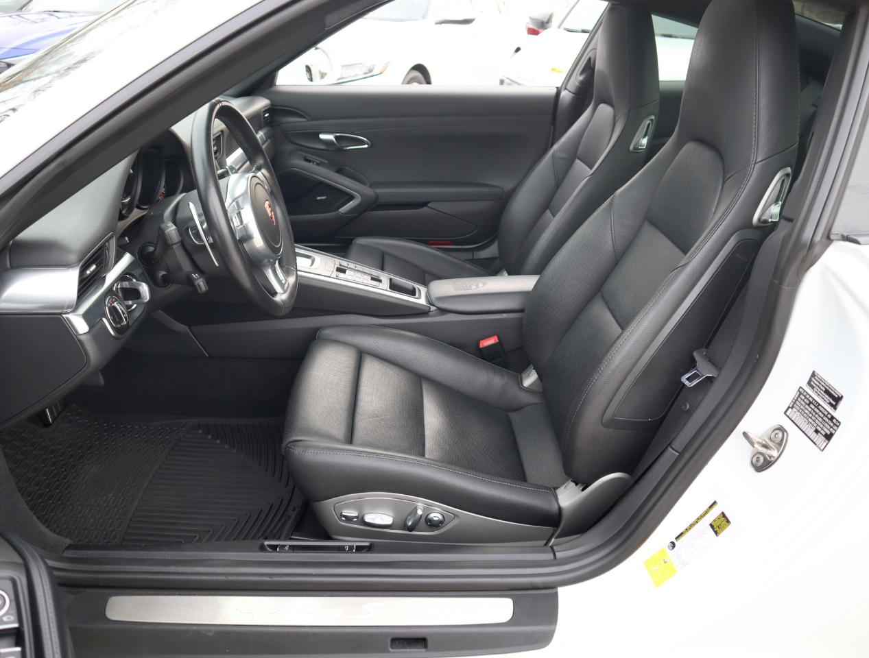 Porsche 911 Carrera S Coupe 2015