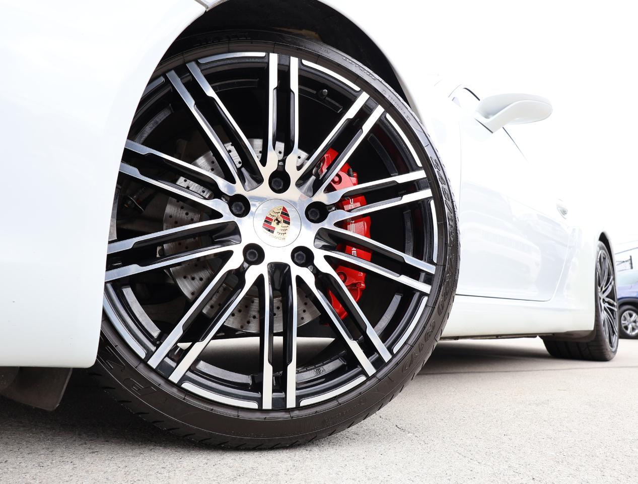 Porsche 911 Carrera S Coupe 2015